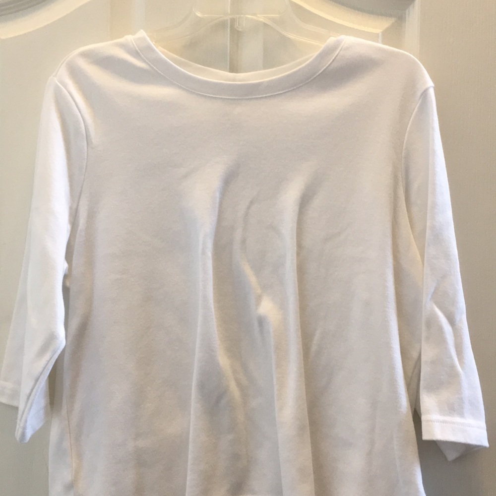 FINAL MARKDOWN Ladies Blair tee petite large